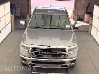2023 Ram 1500 Laramie Crew Cab Short Bed - miniatura 2