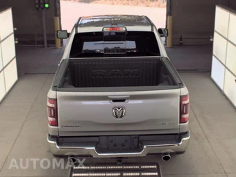 2023 Ram 1500 Laramie Crew Cab Short Bed - miniatura 5