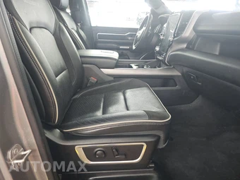 2023 Ram 1500 Laramie Crew Cab Short Bed - miniatura 8