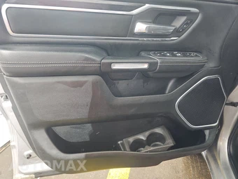 2023 Ram 1500 Laramie Crew Cab Short Bed - miniatura 9