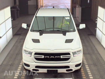 2023 Ram 1500 Laramie Crew Cab Short Bed - miniatura 2