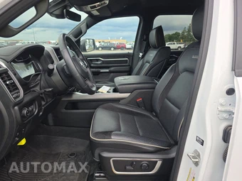 2023 Ram 1500 Laramie Crew Cab Short Bed - miniatura 7