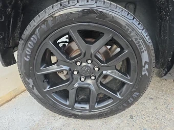 2023 Ram 1500 Laramie Crew Cab Short Bed - miniatura 10