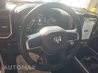 2023 Ram 1500 Laramie Crew Cab Short Bed - miniatura 10