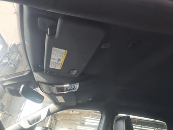2023 Ram 1500 Laramie Crew Cab Short Bed - miniatura 19