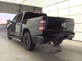 2023 Ram 1500 Laramie Crew Cab Short Bed - miniatura 6