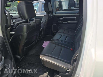 2023 Ram 1500 Laramie Crew Cab Short Bed - miniatura 13