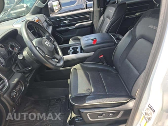 2023 Ram 1500 Laramie Crew Cab Short Bed - miniatura 6