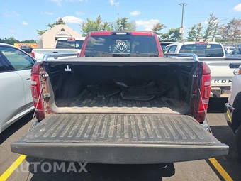 2023 Ram 1500 Laramie Crew Cab Short Bed - miniatura 16