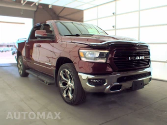 2023 Ram 1500 Laramie Crew Cab Short Bed - miniatura 3