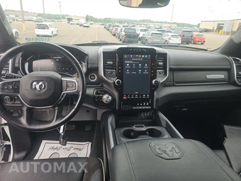 2023 Ram 1500 Laramie Crew Cab Short Bed - miniatura 11