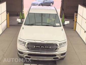 2023 Ram 1500 Laramie Crew Cab Short Bed - miniatura 2