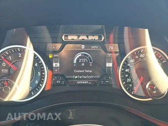 2023 Ram 1500 Laramie Crew Cab Short Bed - miniatura 12