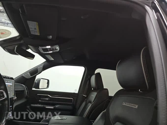 2023 Ram 1500 Laramie Crew Cab Short Bed - miniatura 18