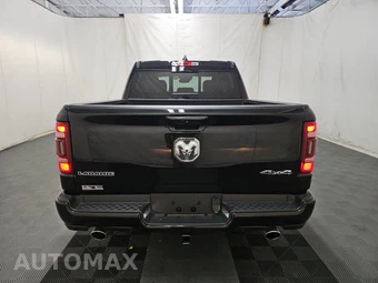 2023 Ram 1500 Laramie Crew Cab Short Bed - miniatura 5