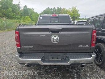 2023 Ram 1500 Laramie Crew Cab Short Bed - miniatura 5