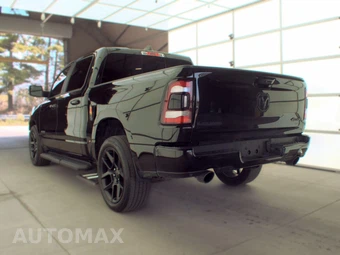 2023 Ram 1500 Laramie Crew Cab Short Bed - miniatura 6