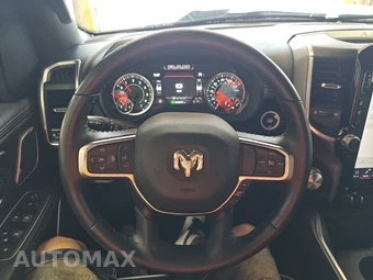 2023 Ram 1500 Laramie Crew Cab Short Bed - miniatura 10