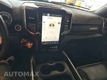 2023 Ram 1500 Laramie Crew Cab Short Bed - miniatura 11