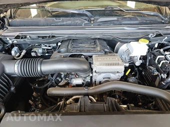 2023 Ram 1500 Laramie Crew Cab Short Bed - miniatura 15