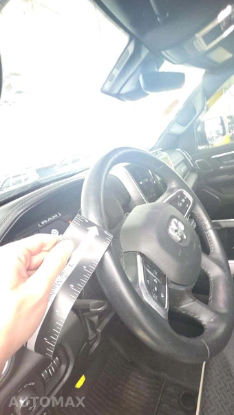 2023 Ram 1500 Laramie Crew Cab Short Bed - miniatura 31