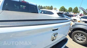2023 Ram 1500 Laramie Crew Cab Short Bed - miniatura 27