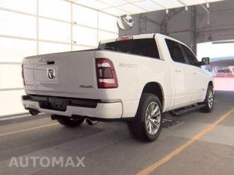 2023 Ram 1500 Laramie Crew Cab Short Bed - miniatura 4