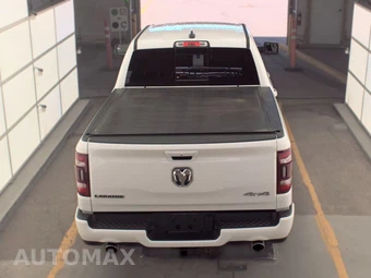 2023 Ram 1500 Laramie Crew Cab Short Bed - miniatura 5