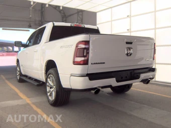 2023 Ram 1500 Laramie Crew Cab Short Bed - miniatura 6