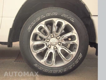 2023 Ram 1500 Laramie Crew Cab Short Bed - miniatura 10