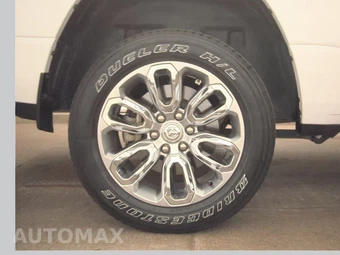 2023 Ram 1500 Laramie Crew Cab Short Bed - miniatura 11