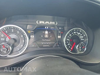 2023 Ram 1500 Laramie Crew Cab Short Bed - miniatura 18