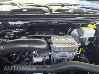 2023 Ram 1500 Laramie Crew Cab Short Bed - miniatura 22