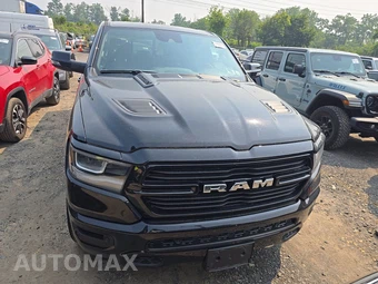 2023 Ram 1500 Laramie Crew Cab Short Bed - miniatura 2