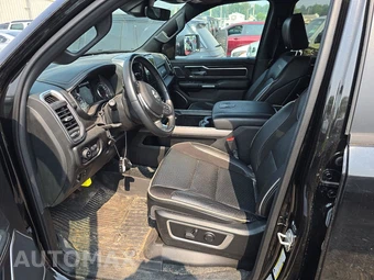 2023 Ram 1500 Laramie Crew Cab Short Bed - miniatura 7