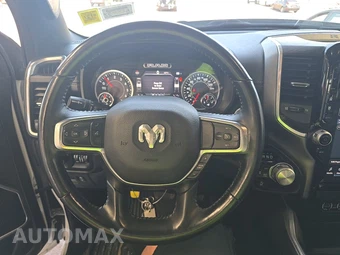 2023 Ram 1500 Laramie Crew Cab Short Bed - miniatura 10