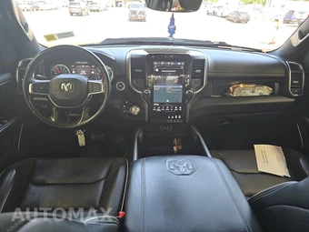 2023 Ram 1500 Laramie Crew Cab Short Bed - miniatura 11
