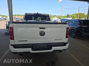 2023 Ram 1500 Laramie Crew Cab Short Bed - miniatura 5