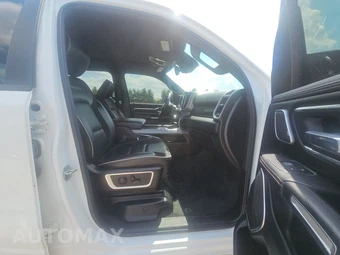 2023 Ram 1500 Laramie Crew Cab Short Bed - miniatura 8