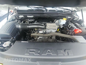 2023 Ram 1500 Laramie Crew Cab Short Bed - miniatura 15
