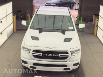 2023 Ram 1500 Laramie Crew Cab Short Bed - miniatura 2