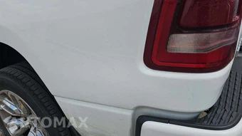2023 Ram 1500 Laramie Crew Cab Short Bed - miniatura 23