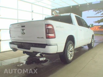 2023 Ram 1500 Laramie Crew Cab Short Bed - miniatura 4