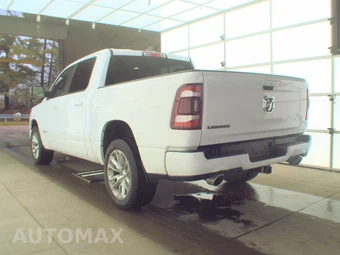 2023 Ram 1500 Laramie Crew Cab Short Bed - miniatura 6