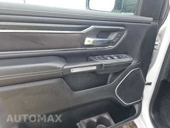 2023 Ram 1500 Laramie Crew Cab Short Bed - miniatura 9