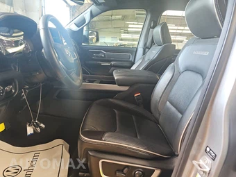 2023 Ram 1500 Laramie Crew Cab Short Bed - miniatura 7