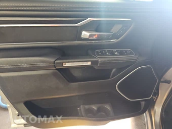 2023 Ram 1500 Laramie Crew Cab Short Bed - miniatura 9