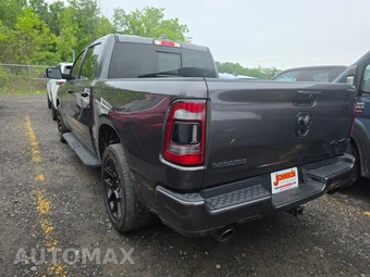 2023 Ram 1500 Laramie Crew Cab Short Bed - miniatura 6