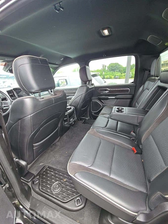 2023 Ram 1500 Laramie Crew Cab Short Bed - miniatura 13