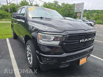 2023 Ram 1500 Laramie Crew Cab Short Bed - miniatura 4